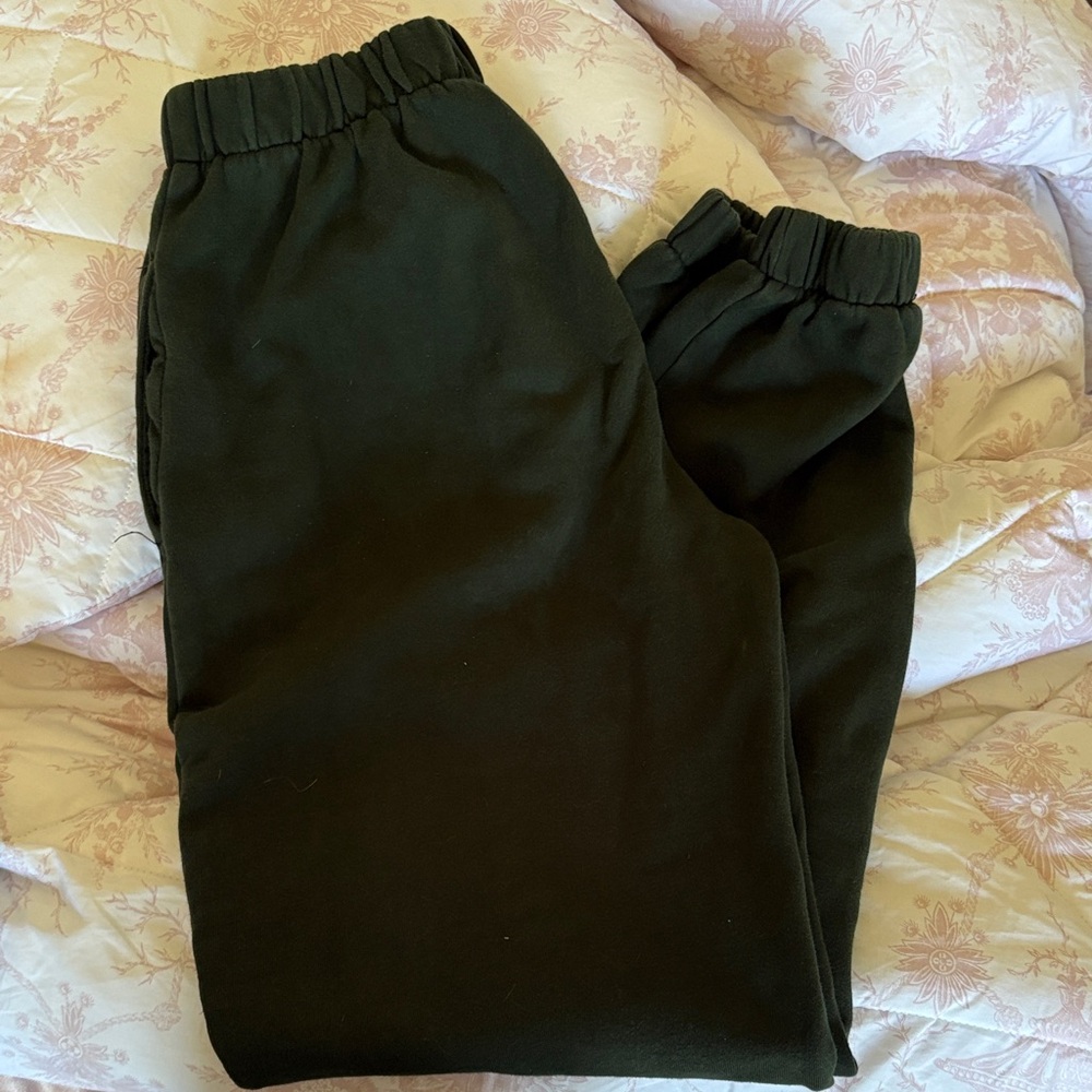 Brandy Melville dark Green Sweatpants